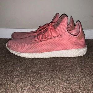 Men’s Adidas Tennis HU shoe